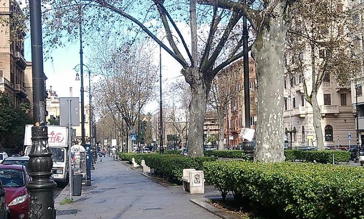 Tornano le domeniche a piedi in via Libert&agrave;: si parte a Pasqua. Bus a 70 centesimi, Ztl sospesa e stop alle auto fino alle 20