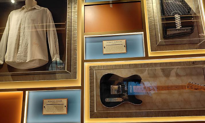 I cimeli e i locali del nuovo Hard Rock Caf&egrave; di Palermo: LE IMMAGINI
