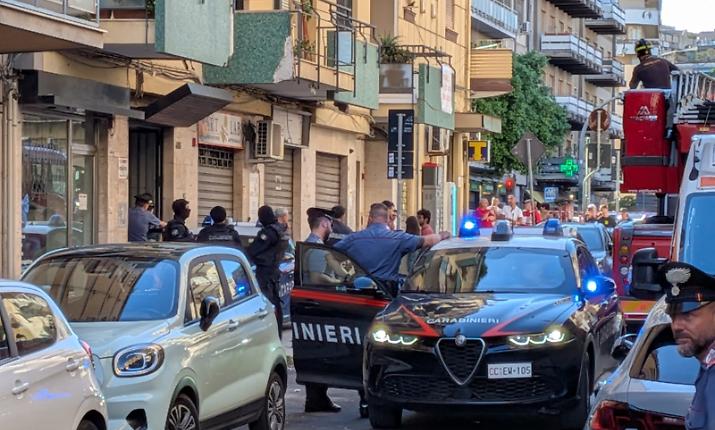 Palermo, si &egrave; arreso l'omicida che dopo il delitto si era barricato in casa e aveva aperto il gas